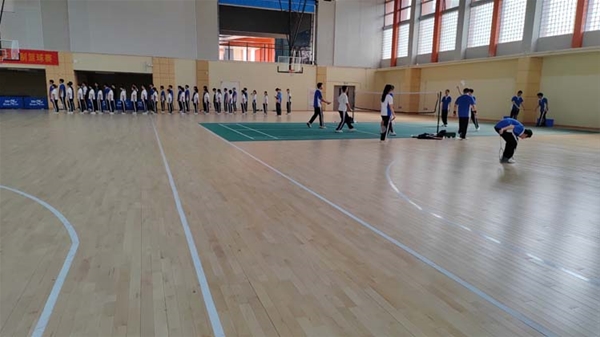 深圳福海中學(xué)體育館木地板